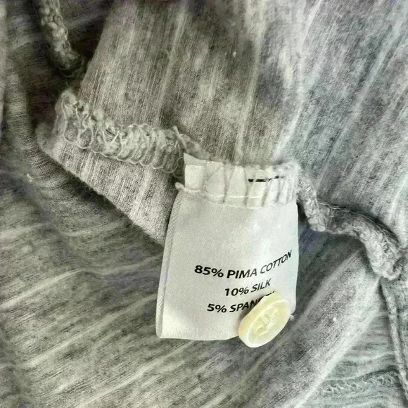 Peter Millar Men’s Gray & White Striped Golf Polo Size Medium - Picture 3 of 7